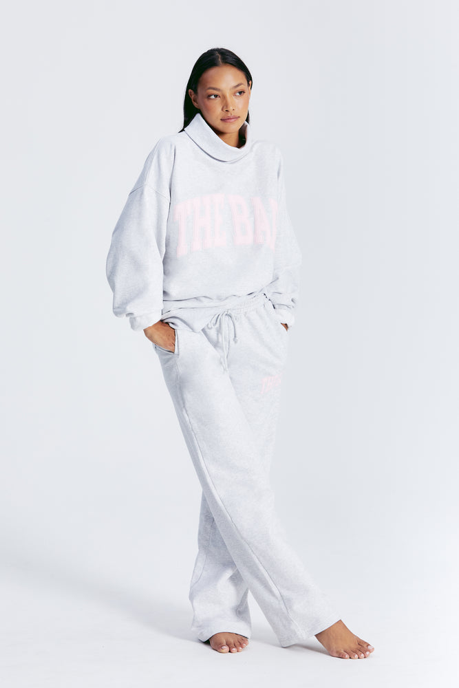 
                  
                    Load image into Gallery viewer, STEPHANIE WIDE LEG SWEATPANTS LT HEATHER GREY/BLUSH
                  
                